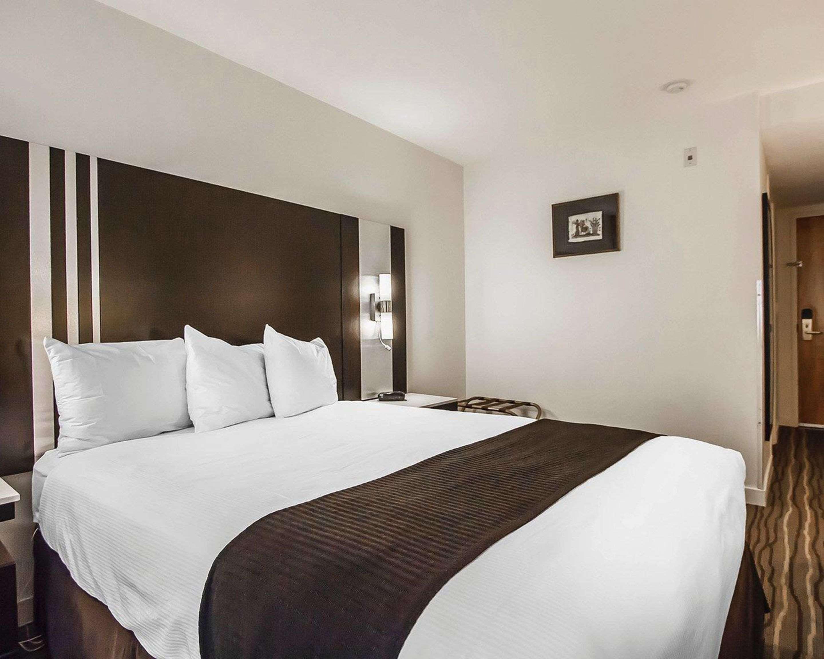 Quality Hotel Airport South Ричмонд Екстер'єр фото