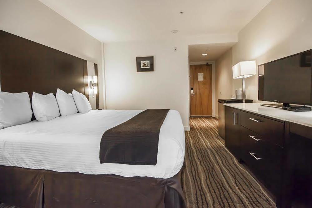 Quality Hotel Airport South Ричмонд Екстер'єр фото